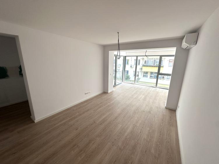 Apartament spatios 4 camere Lacul Tei ~ 3 Bai ~ 110 mp - 1