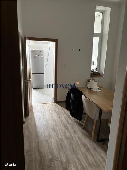 De inchiriat: Apartament cu 3 camere in zona Centrala - 8