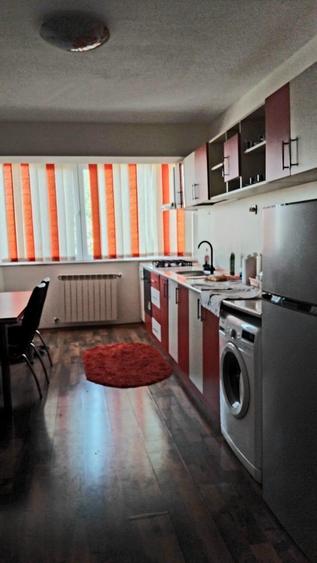 Trocadero - 2 camere decomandat - 1