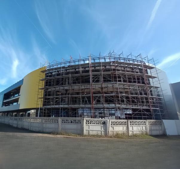 Aria Shopping Center - Valea Cascadelor - Centru Comercial 50 - 6.000 mp - 2