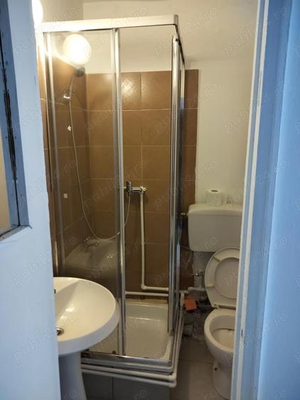 Inchiriez garsoniera - 2