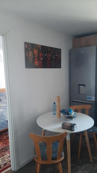 Apartament 3 Cam decomandat de inchiriat - 2