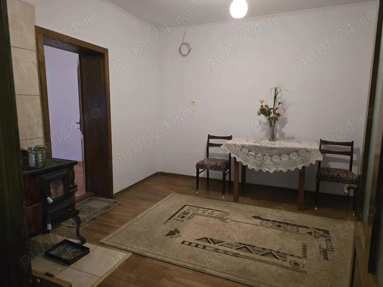 casa de vanzare in Tasad - 1