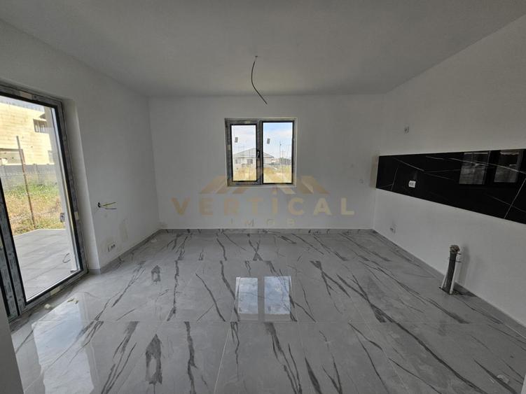 Casa parter 3 camere cu teren 330 mp - com Berceni - 9