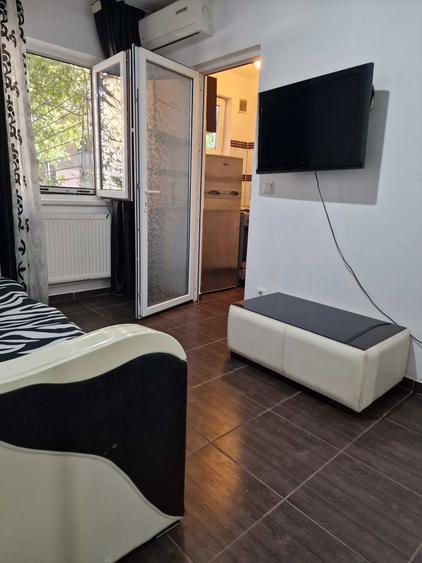 Inchiriez garsoniera - 8