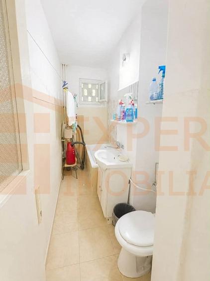 Apartament cu 2 camere semidecomandat, mobilat în Km 4-5