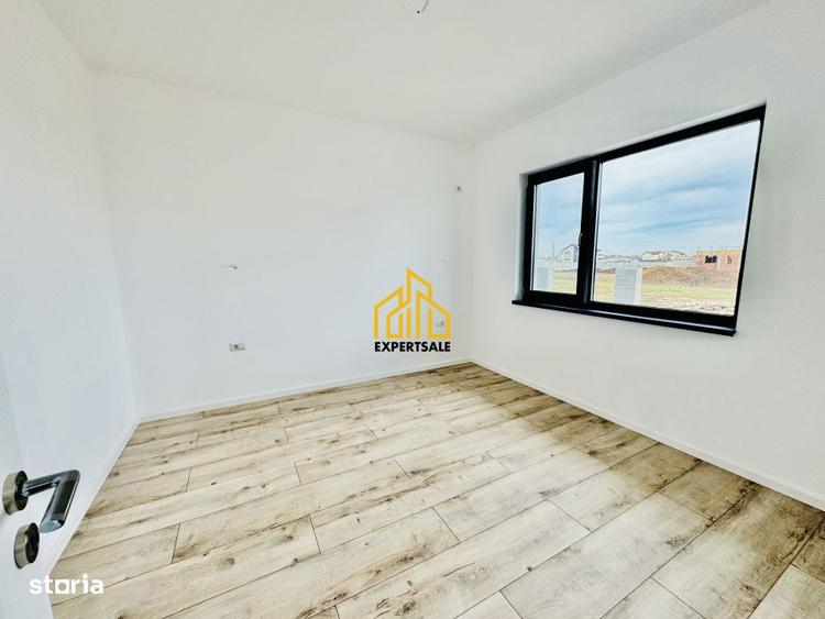 CASA CLINCENI INDIVIDUALA/ MODERNA/ - 7