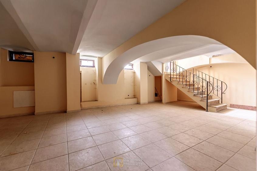 Apartament de v&acirc;nzare la casă, 90 mp utili-Ultracentral Arad - 2
