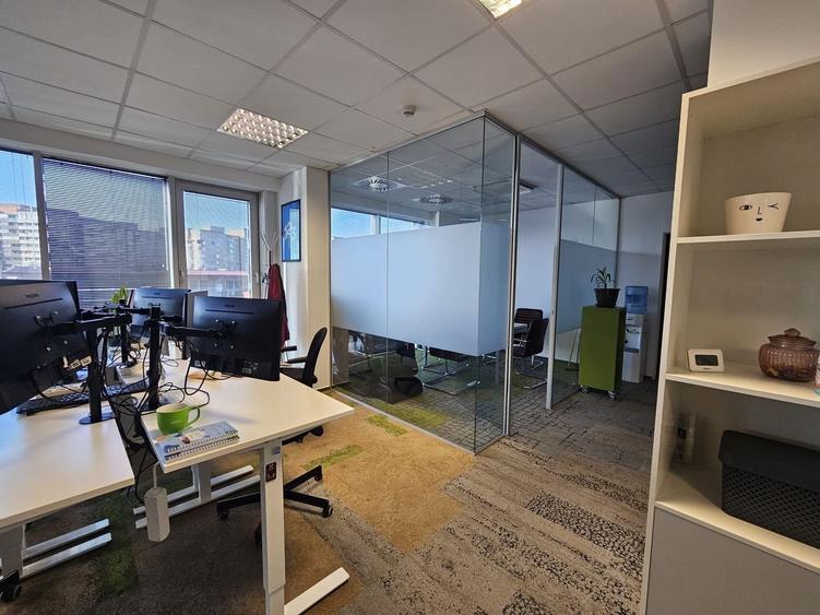 Spatiu de birouri  de inchiriat - 8