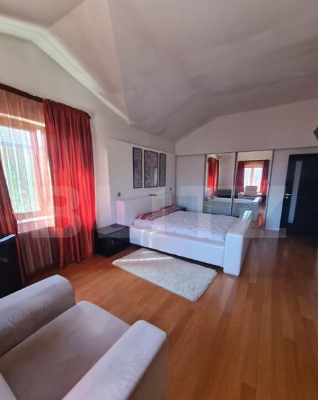 Casa individuala cu 4 camere, 520 mp de teren, zona cu acces - 32