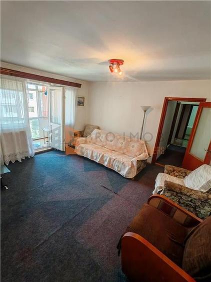 EXCLUSIVITATE! Apartament 3 camere confort 1 semidecomandat zona Micro 5 - 1