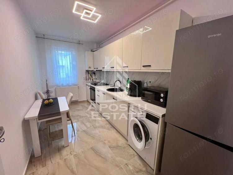 Apartament, 2 camere, centrala proprie, loc de parcare, Giroc - 1