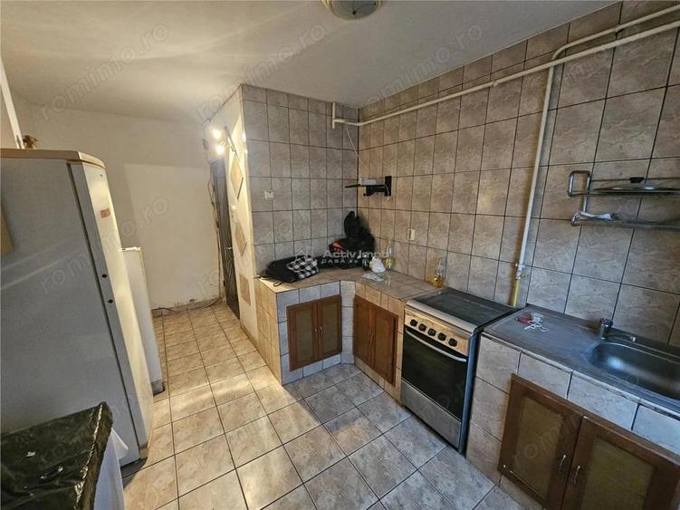 Resita, 2 Cam. Cf. 1, Mobilat+Utilat, Parter, Micro 1 - 11