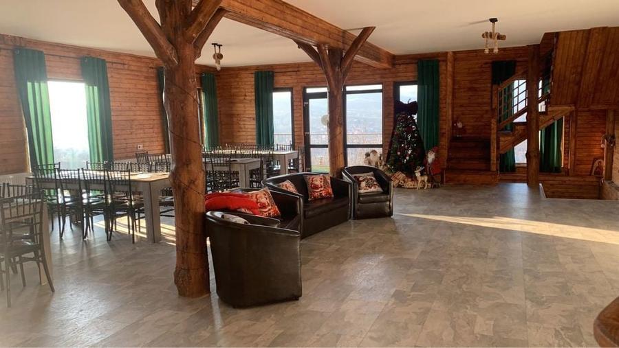 Cabana cu ciubar de inchiriat Vila Fof 5 camere Prahova ciubar Prahova - 2