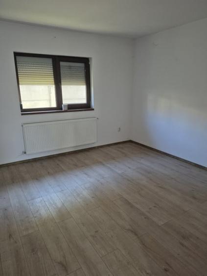 Domnesti, zona Craitei-Foisorului, Casa individuala parter - 6