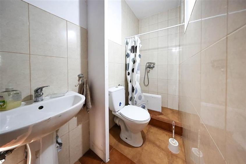 Vanzare Casa zona Tractorul, teren aferent 700 mp - 43