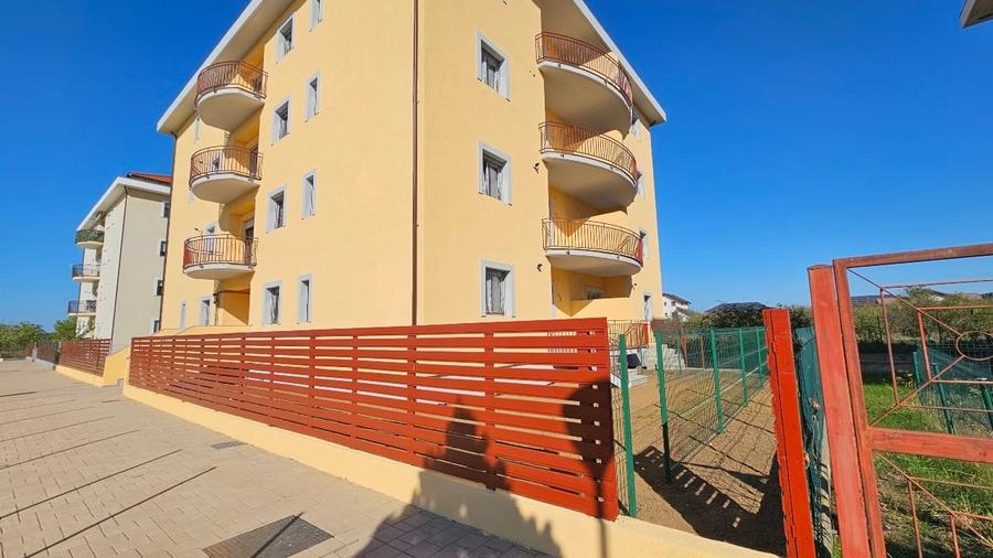 Apartament 3 cam parter si curte in Golden Rose, Mogosoaia, incalzire pardoseala - 1