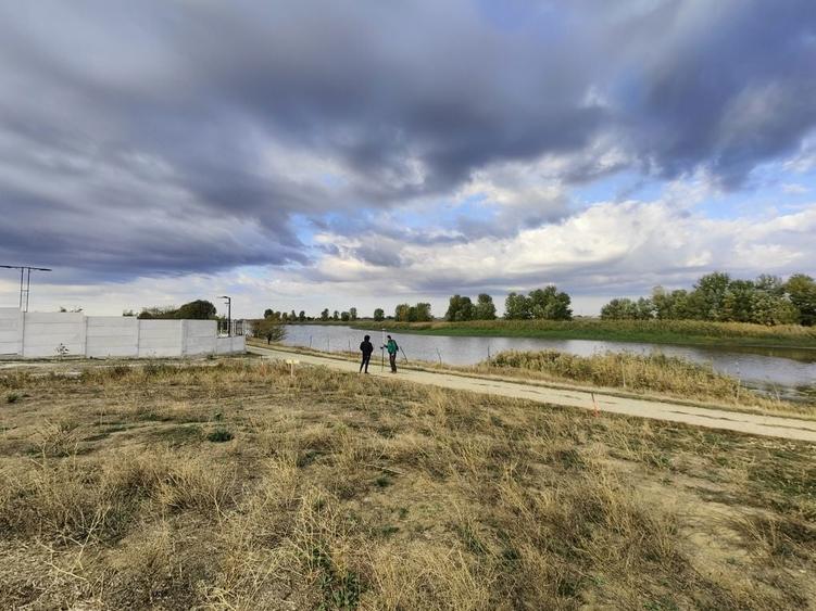 Teren langa LAC Berceni - Vidra - 2