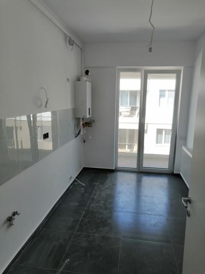 2 Camere decomandat! Acces facil metrou! Etaj intermediar! - 5