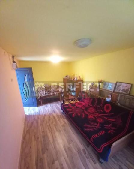 Casa cu teren in Barcanesti,la 5 km Ploiesti,Pret 61000 EUR - 9