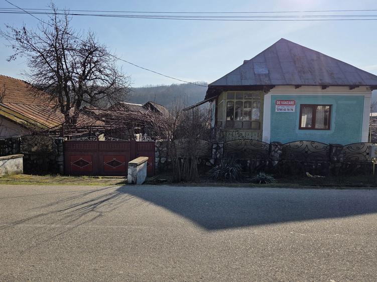 Casa + teren Aninoasa sat Groserea - 2