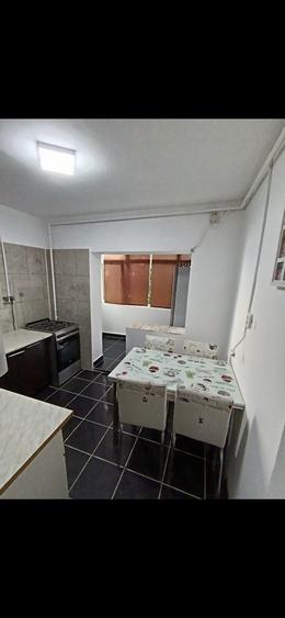 Inchiriez apartament zona Modern /Andrei Saguna - 7