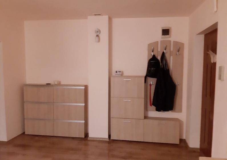 Apartament 4 camere renovat si semimobilat zona 700 - 5