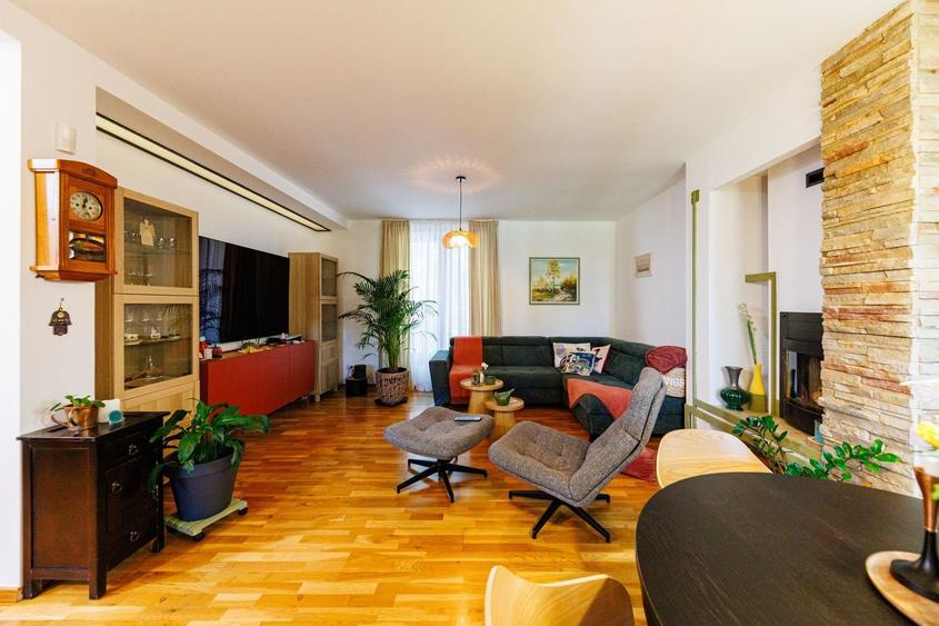 Locuiește lângă pădure, dar cu toate facilitățile la îndemână - 4