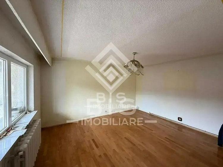 Apartament 3 camere str. Constantin Roman Vivu - 1