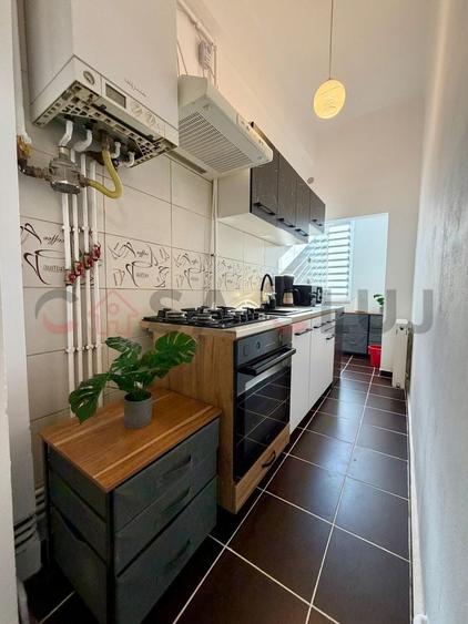 Apartament ultracentral cu 3 camere decomandat, Piața Unirii ! - 6