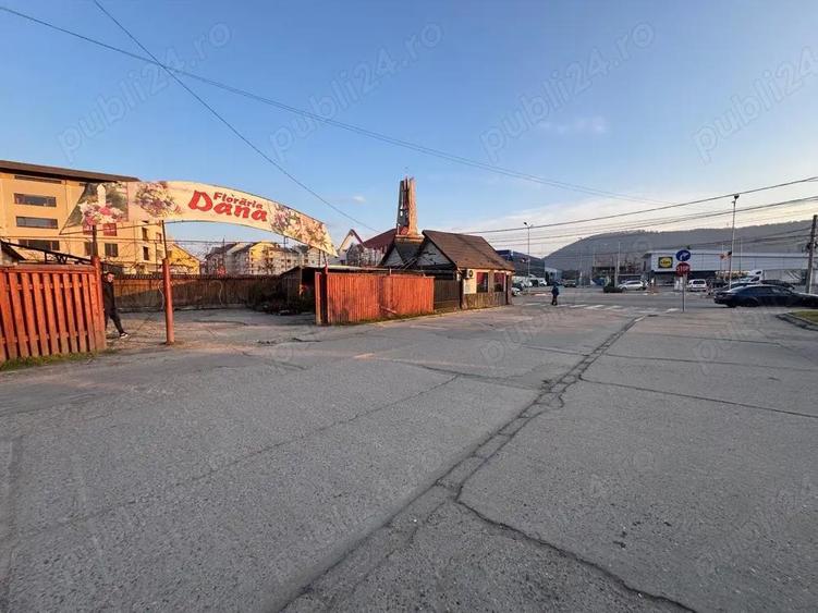 Spatiu comercial - 3