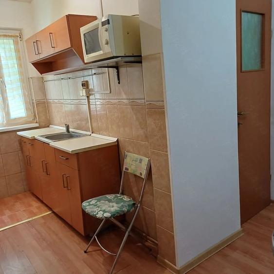Apartament cu 2 camere semidecomandat în Exterior Vest