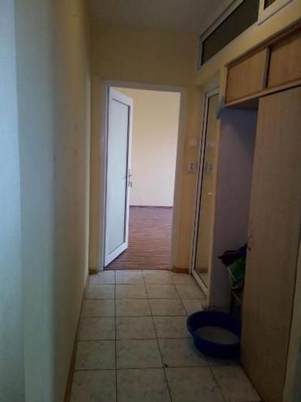 Apartament cu 2 camere decomandat în Km 4-5