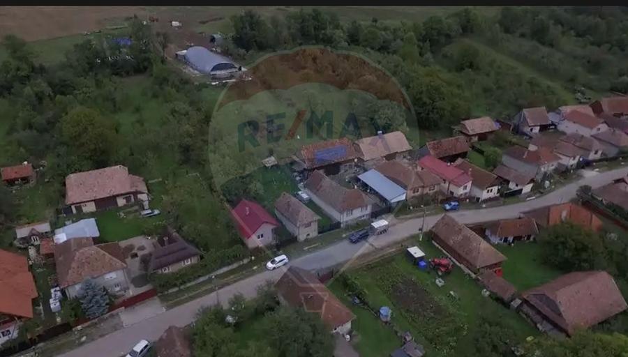 Casă individuală cu 2 camere cu Canalizare în Sâncraiu
