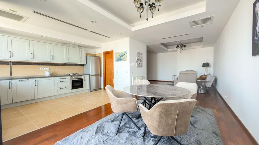 Apartament cu 2 camere semidecomandat, mobilat în Iancu Nicolae