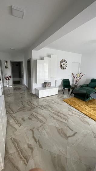Casă individuală cu 3 camere cu Canalizare în Spiridoni