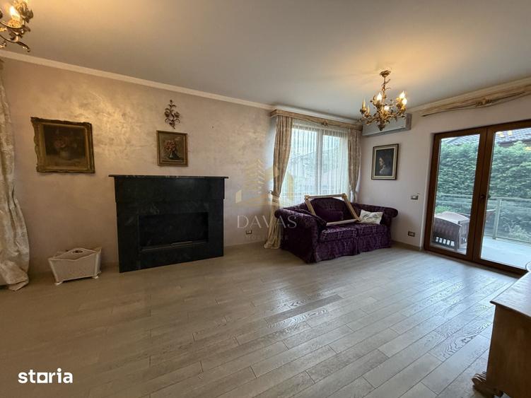 Casă cu 5 camere cu Teren 500 Mp în Gruia