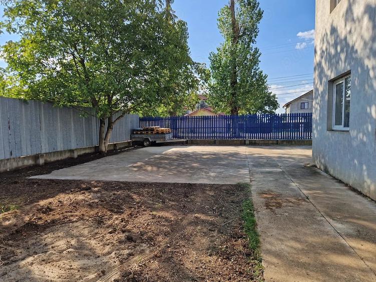 Spațiu comercial, de 600 mp, în Petrăchioaia