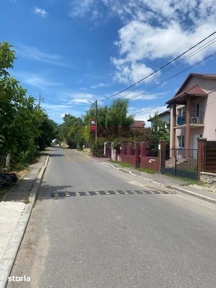 Casă cu 4 camere cu Teren 301 Mp în Mogoșoaia