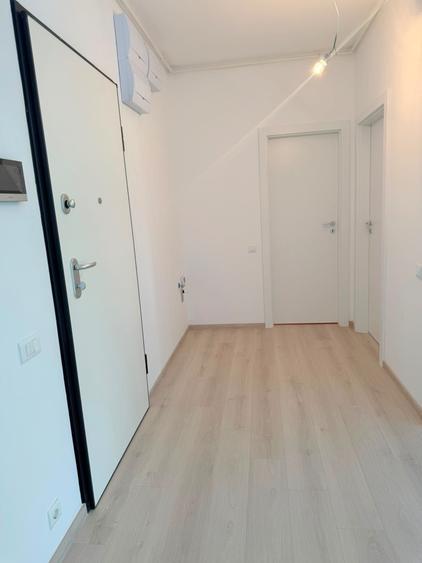 Apartament cu 2 camere decomandat în Costin Georgian