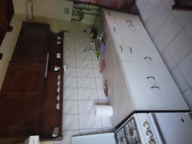 Casă cu Teren 50 Mp în Central