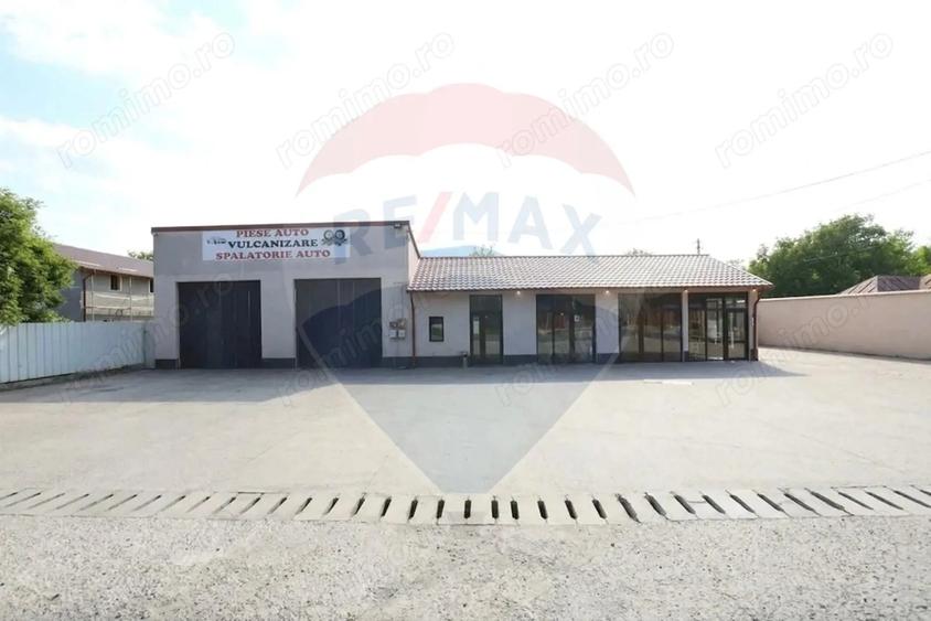 Spațiu comercial, de 200 mp, în Vărbila