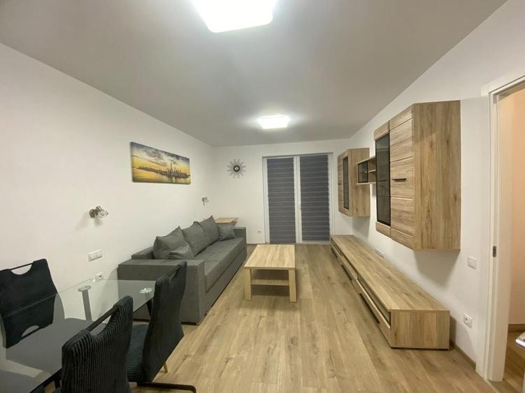 Inchiriez apartament 2 camere. Zona Kogalniceanu Sibiu. - 1