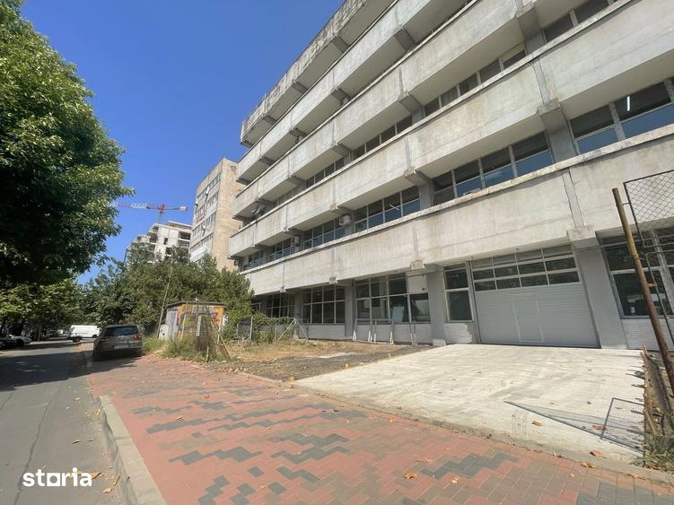 Spațiu comercial, de 1,170 mp, în Theodor Pallady