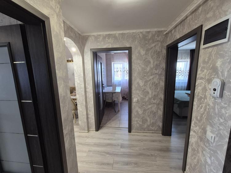 Apartament 3 camere, metrou Aparatorii Patriei - 5