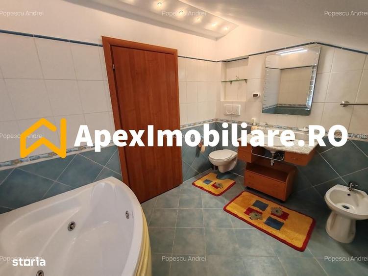Casă cu 4 camere în Ostratu