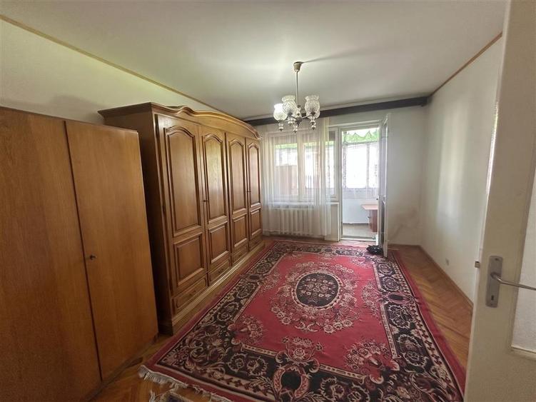 Apartament cu 2 camere decomandat în George Enescu