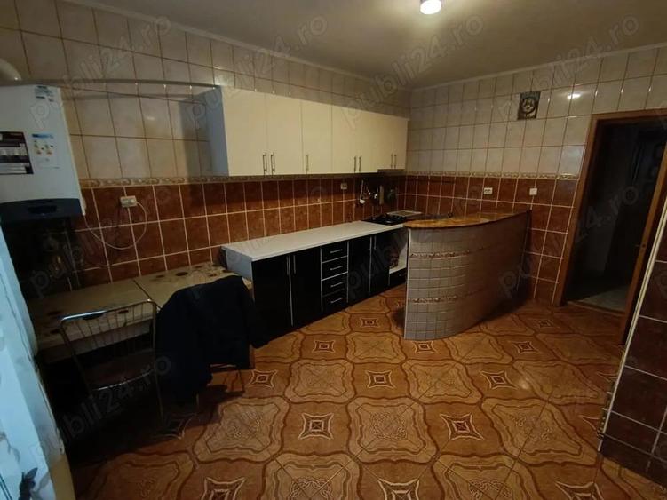 Casa Vila de inchiriat Exerci?iu D+P+2+M, 80 mp nivel, bai pe nivel, curte, stradal - 3