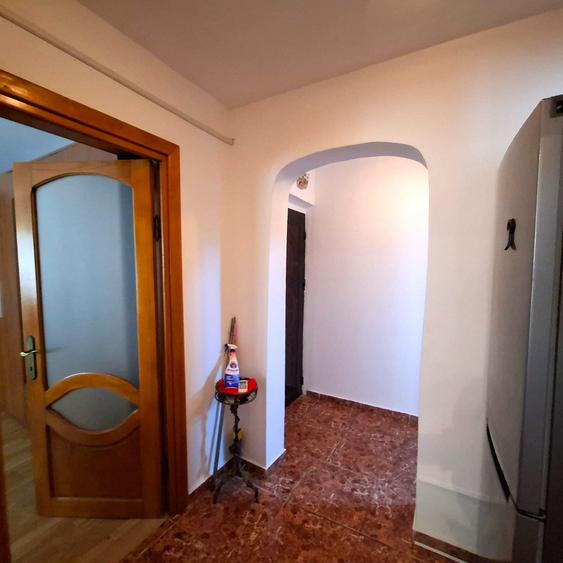 Apartament 2 camere (transformat în 3), ultracentral, Focșani - 4