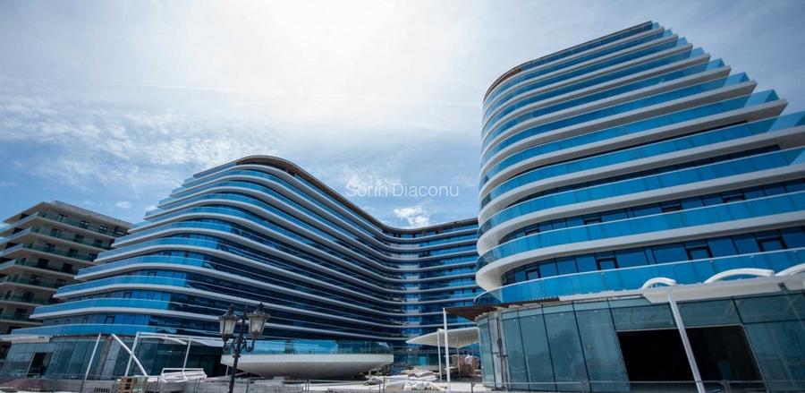 Rezidenta cu priveliste la mare in Titanic White Resort